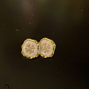 Never worn tory Burch earrings